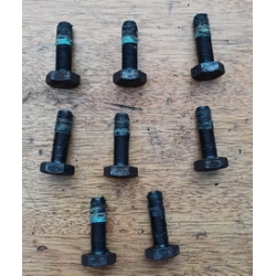 Болты маховика